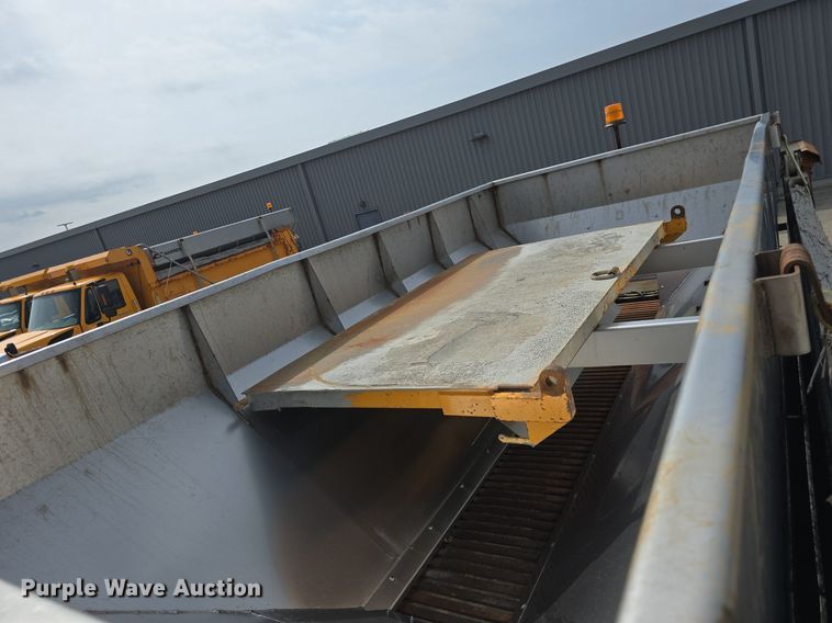 image for item DQ4541 2014 International WorkStar 7500 dump truck