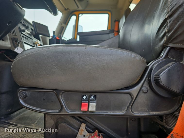 image for item DQ4541 2014 International WorkStar 7500 dump truck