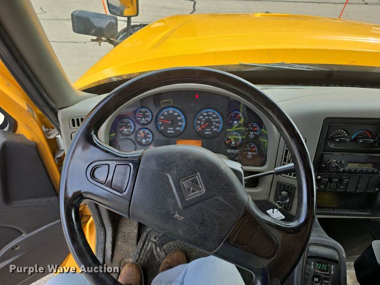 image for item DQ4541 2014 International WorkStar 7500 dump truck