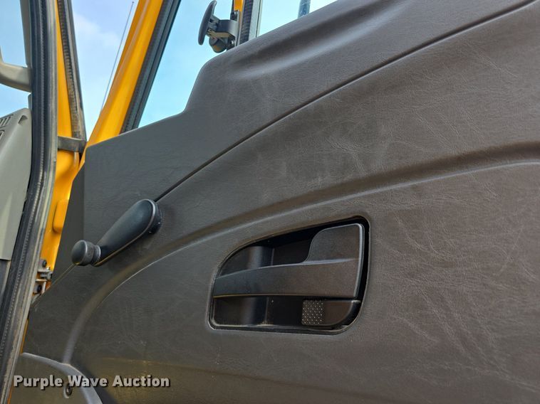 image for item DQ4541 2014 International WorkStar 7500 dump truck