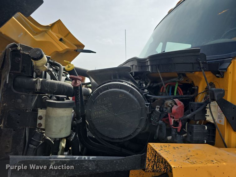 image for item DQ4541 2014 International WorkStar 7500 dump truck