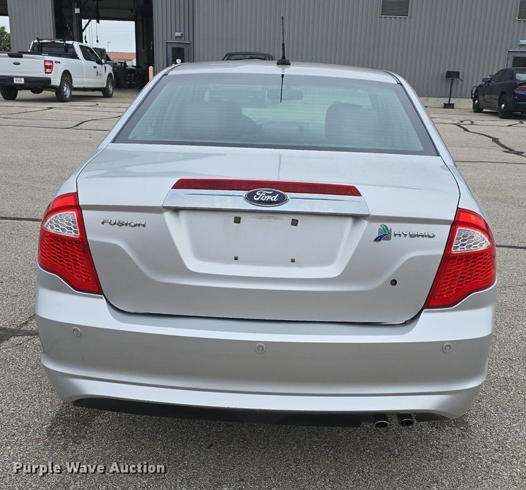 image for item DQ4542 2011 Ford Fusion Hybrid 