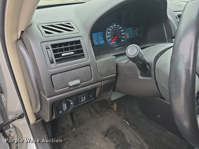 image for item DQ4542 2011 Ford Fusion Hybrid 