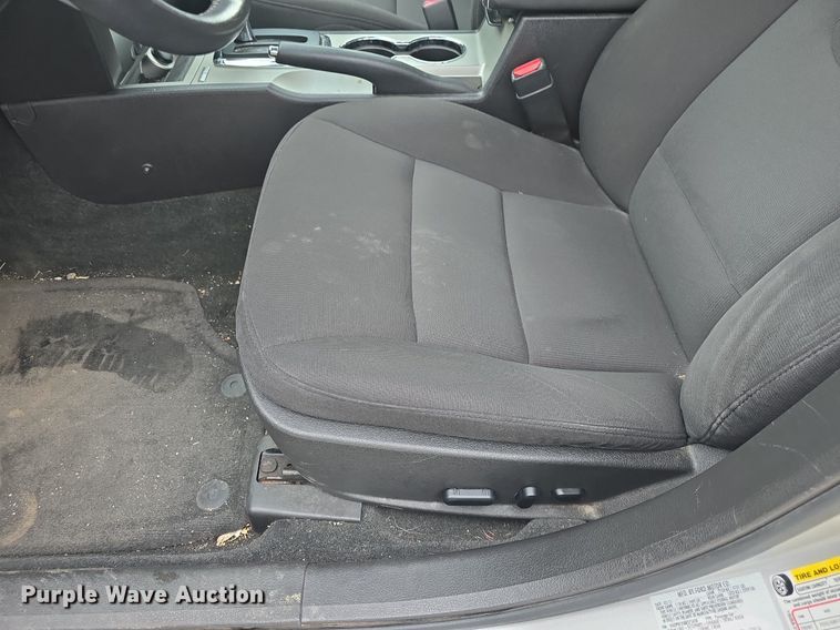 image for item DQ4542 2011 Ford Fusion Hybrid 