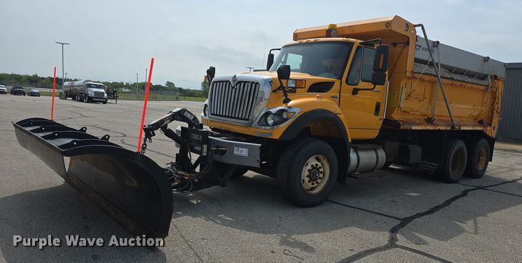 image for item DQ4543 2013 International WorkStar 7500 dump truck