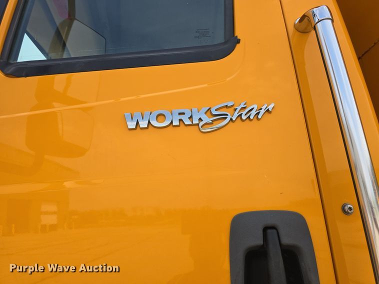 image for item DQ4543 2013 International WorkStar 7500 dump truck