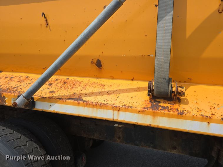 image for item DQ4543 2013 International WorkStar 7500 dump truck