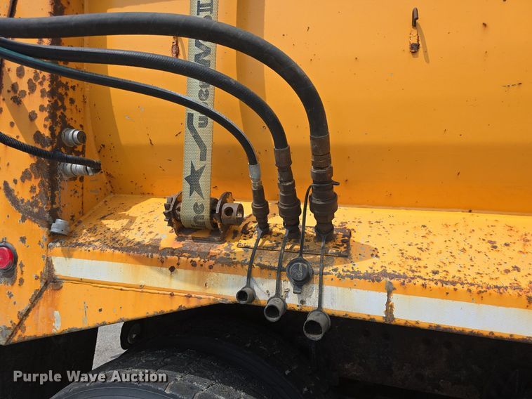 image for item DQ4543 2013 International WorkStar 7500 dump truck