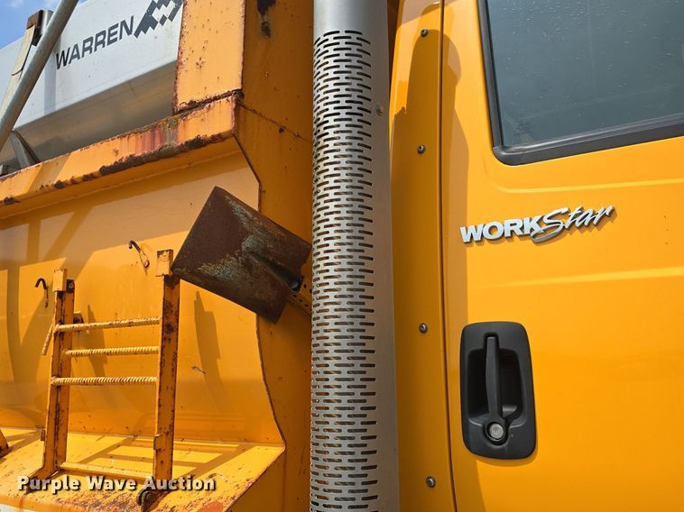 image for item DQ4543 2013 International WorkStar 7500 dump truck