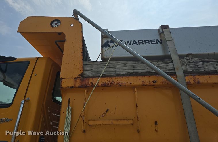 image for item DQ4543 2013 International WorkStar 7500 dump truck