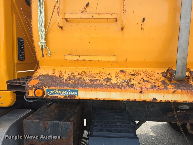 image for item DQ4543 2013 International WorkStar 7500 dump truck