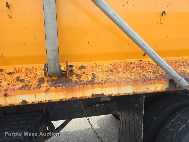 image for item DQ4543 2013 International WorkStar 7500 dump truck