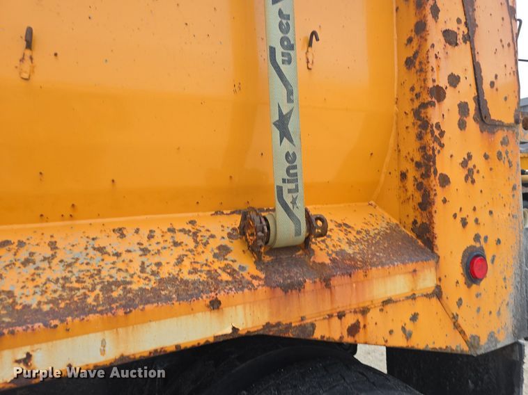 image for item DQ4543 2013 International WorkStar 7500 dump truck