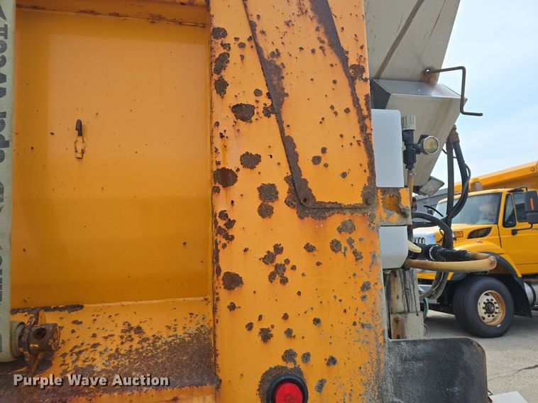 image for item DQ4543 2013 International WorkStar 7500 dump truck