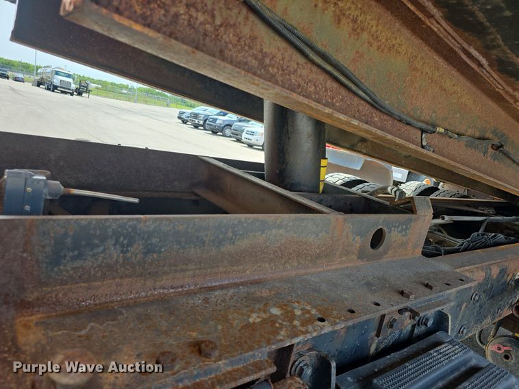 image for item DQ4543 2013 International WorkStar 7500 dump truck