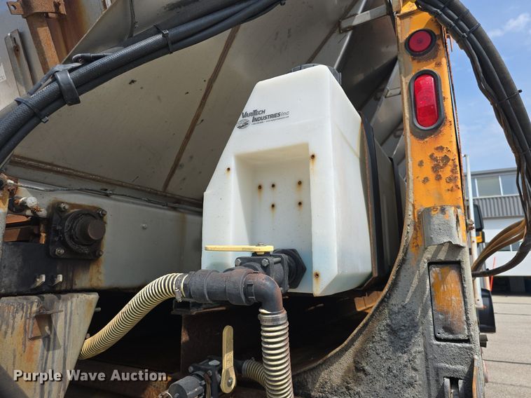 image for item DQ4543 2013 International WorkStar 7500 dump truck