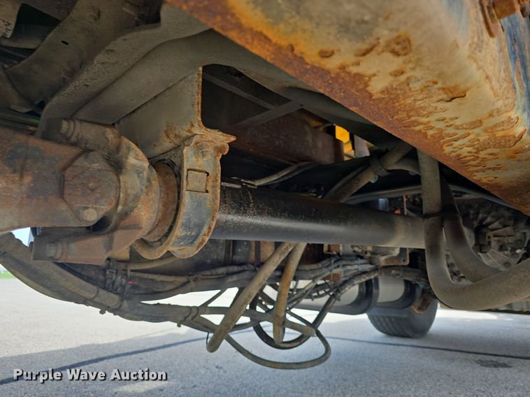 image for item DQ4543 2013 International WorkStar 7500 dump truck