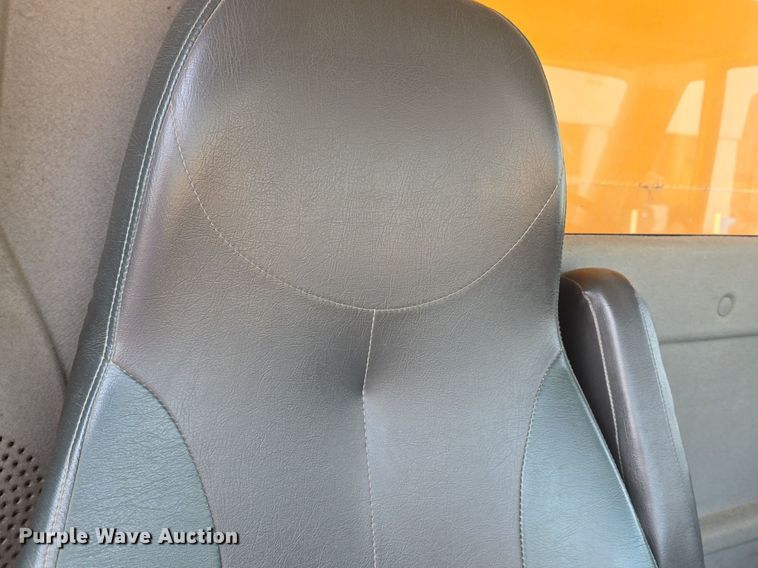 image for item DQ4543 2013 International WorkStar 7500 dump truck