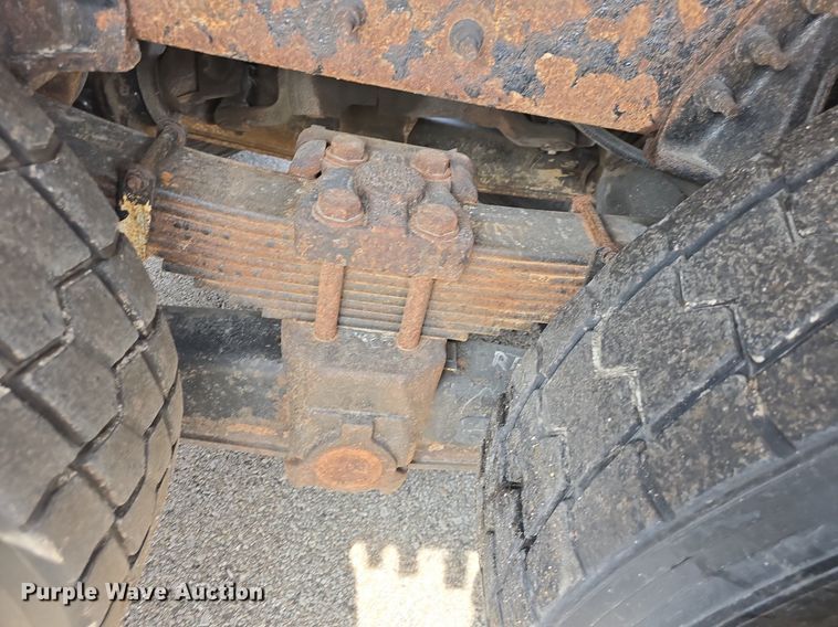 image for item DQ4543 2013 International WorkStar 7500 dump truck