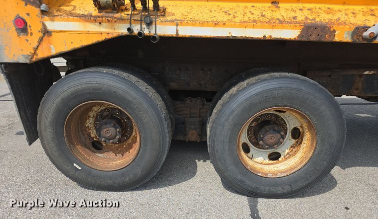 image for item DQ4543 2013 International WorkStar 7500 dump truck