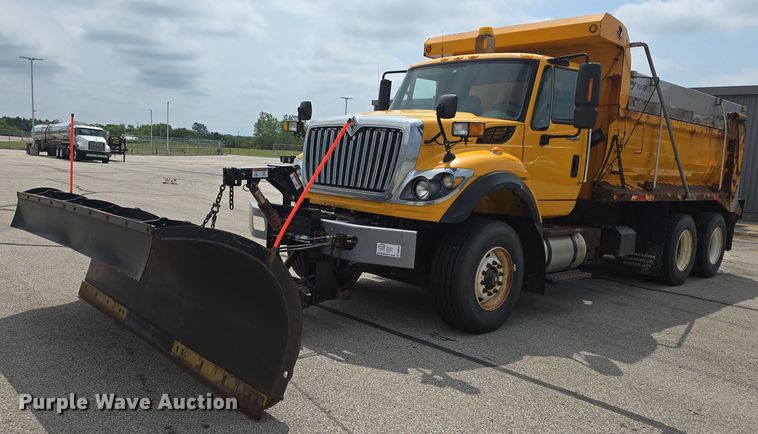 image for item DQ4544 2014 International  WorkStar 7500 dump truck