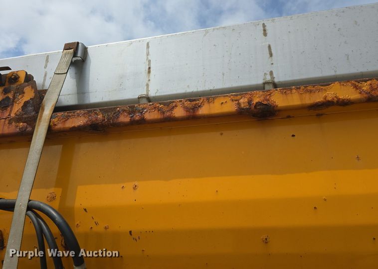 image for item DQ4544 2014 International  WorkStar 7500 dump truck