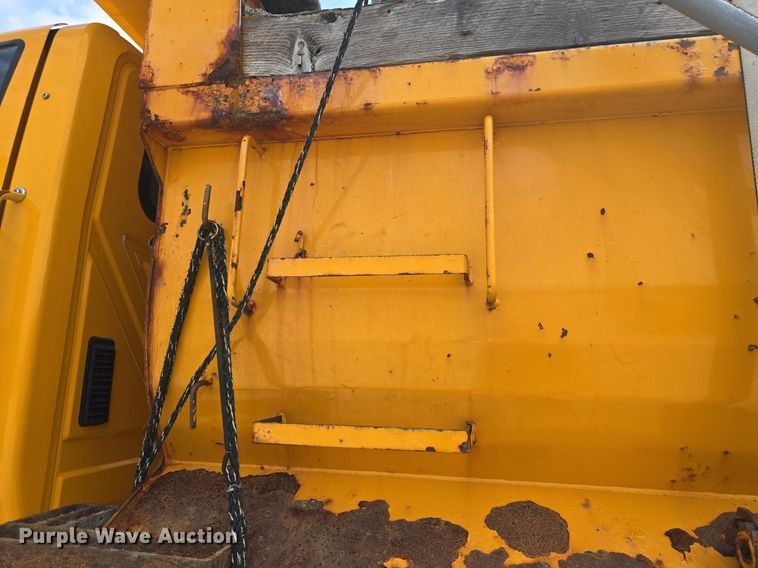 image for item DQ4544 2014 International  WorkStar 7500 dump truck