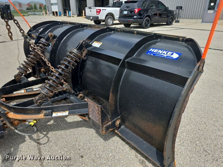 image for item DQ4544 2014 International  WorkStar 7500 dump truck