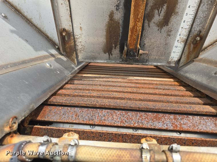 image for item DQ4544 2014 International  WorkStar 7500 dump truck