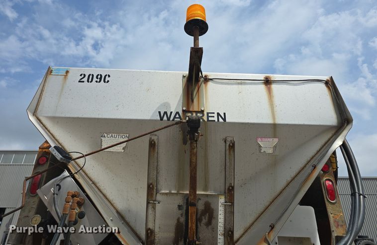 image for item DQ4544 2014 International  WorkStar 7500 dump truck