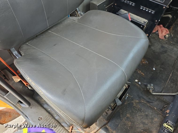 image for item DQ4544 2014 International  WorkStar 7500 dump truck