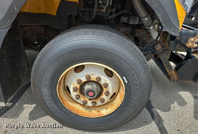 image for item DQ4544 2014 International  WorkStar 7500 dump truck