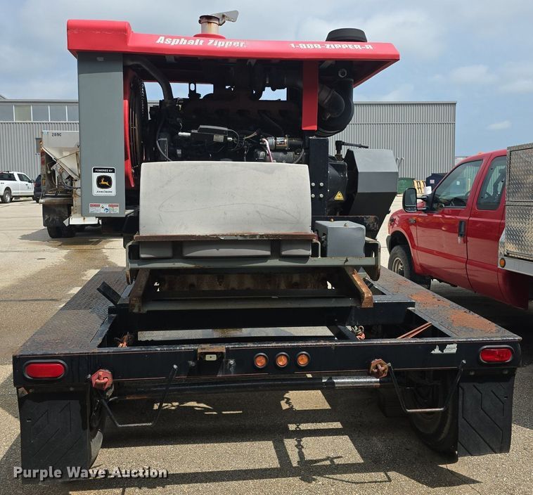 image for item DQ4545 2006 Asphalt Zipper AZ-480HD cold planer