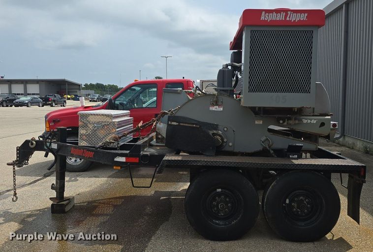 image for item DQ4545 2006 Asphalt Zipper AZ-480HD cold planer