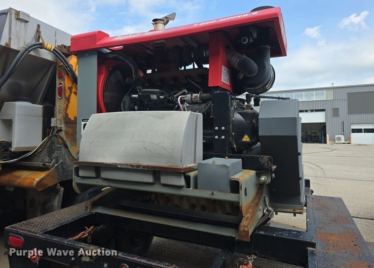 image for item DQ4545 2006 Asphalt Zipper AZ-480HD cold planer