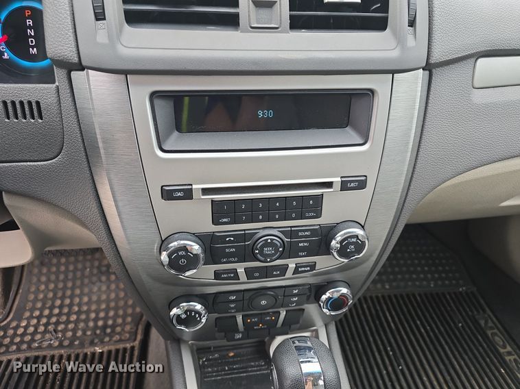 image for item DQ4546 2012 Ford Fusion SE 