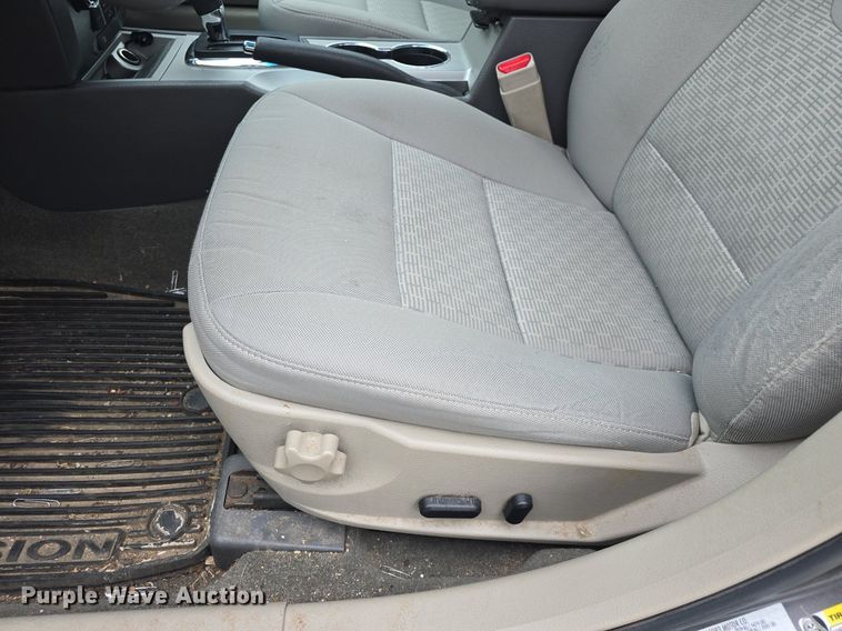 image for item DQ4546 2012 Ford Fusion SE 