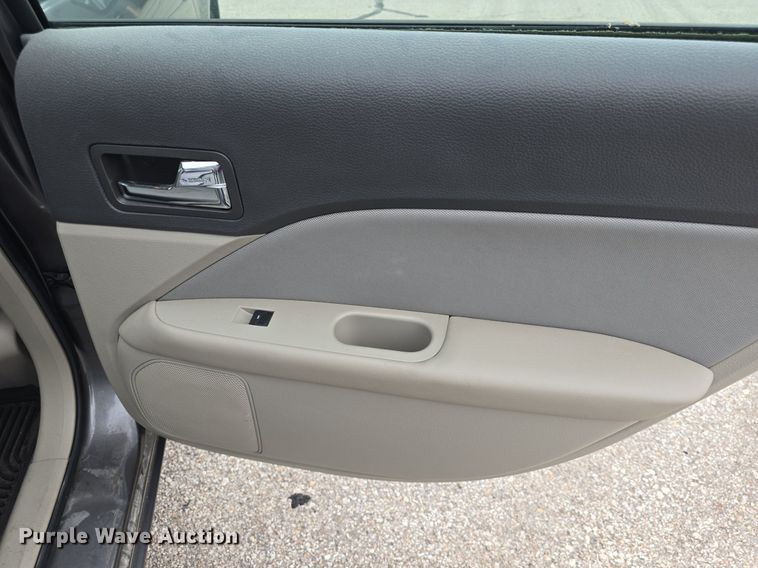 image for item DQ4546 2012 Ford Fusion SE 