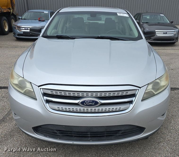 image for item DQ4549 2011 Ford Taurus 