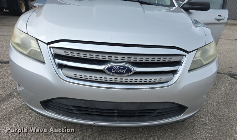 image for item DQ4549 2011 Ford Taurus 