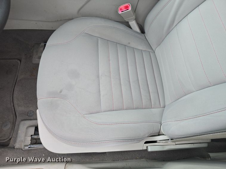 image for item DQ4549 2011 Ford Taurus 