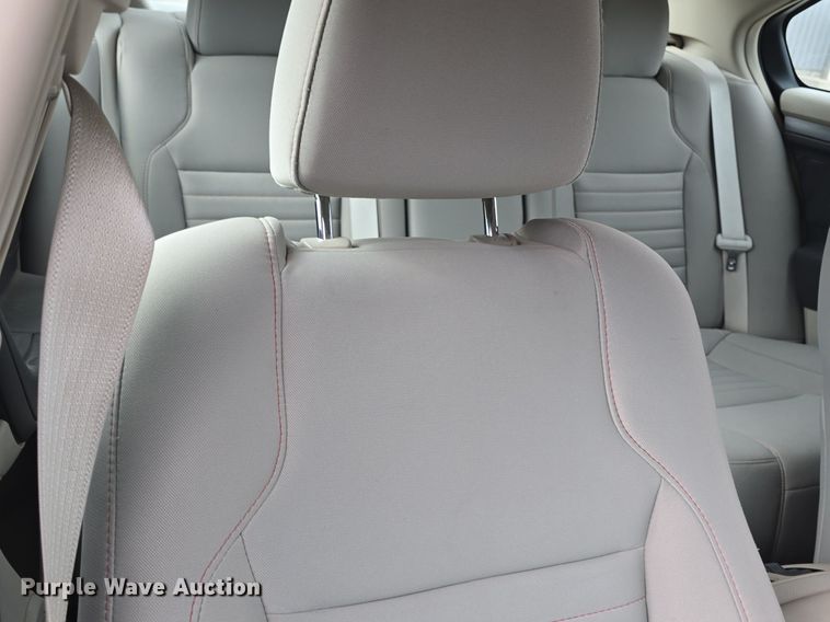 image for item DQ4549 2011 Ford Taurus 