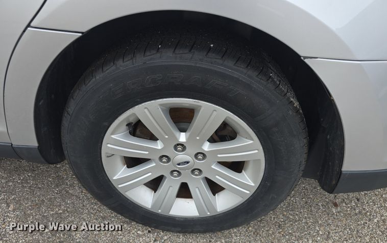 image for item DQ4549 2011 Ford Taurus 