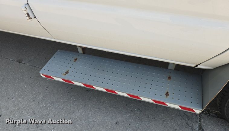 image for item DQ5130 2014 Ford E250 Super Duty handicap accessible van