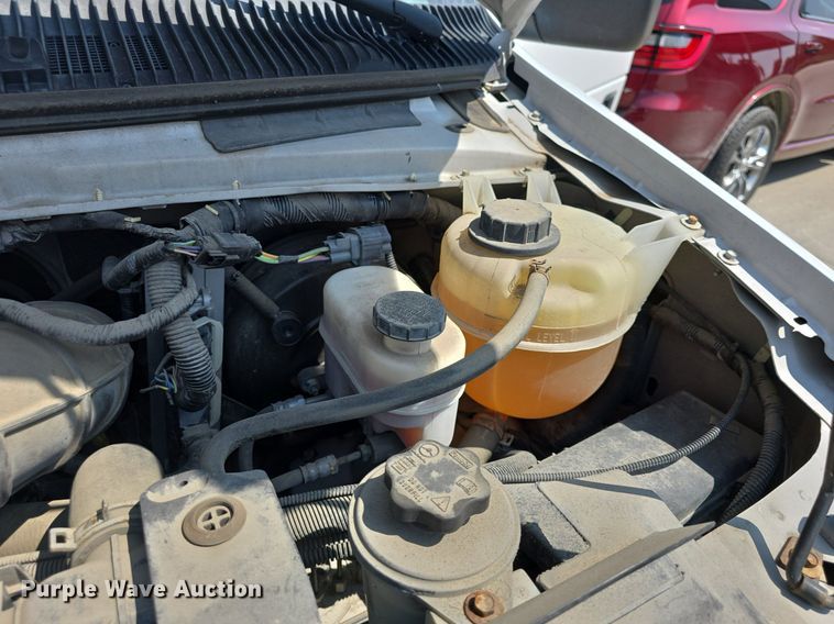 image for item DQ5130 2014 Ford E250 Super Duty handicap accessible van