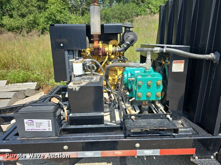 image for item DQ5132 2013 Sewer Equipment Co  545 sewer jetter trailer