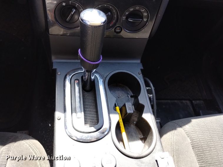 image for item DQ6152 2010 Ford  Explorer SUV