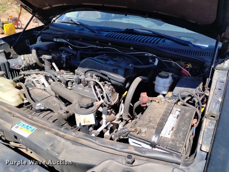 image for item DQ6152 2010 Ford  Explorer SUV