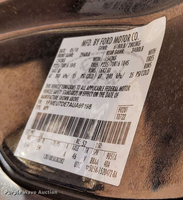 image for item DQ6152 2010 Ford  Explorer SUV