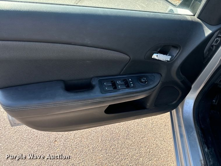 image for item DQ6861 2013 Dodge Avenger 